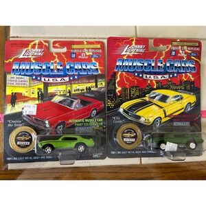 Johnny Lightning Muscle Cars USA 1969 GTO Judge Die Cast Car‎ Set Cragar Mags